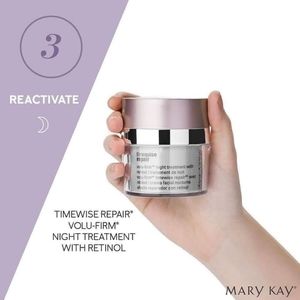 Mary Kay Timewise Repair Night Cream with Retinol.